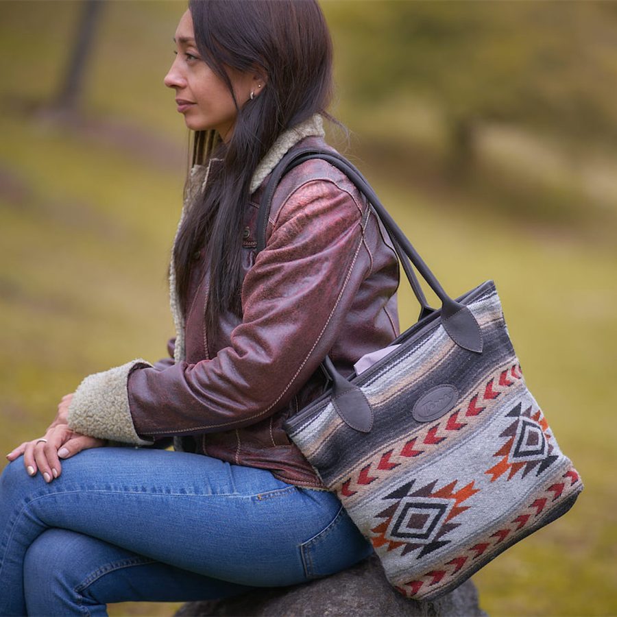 Alternative view of Leather Shopper Tote Handbag - Case of One
