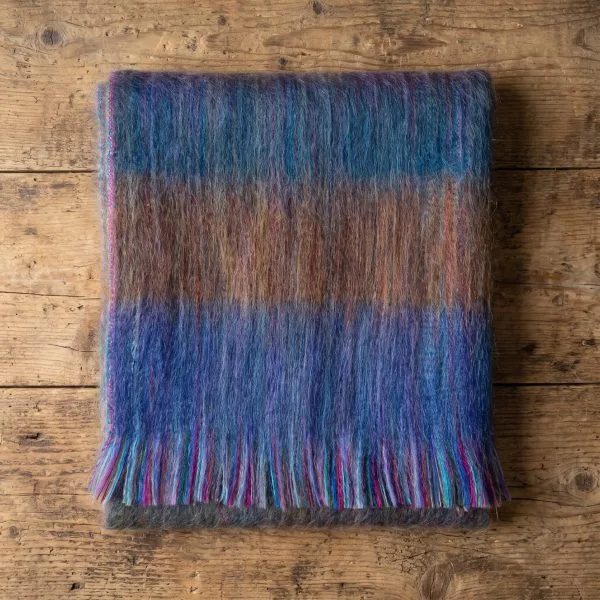 Winter Shawl – Case of Four – image 7
