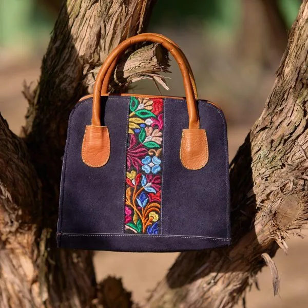 Embroidered Square Leather Purse – Case of One – image 7
