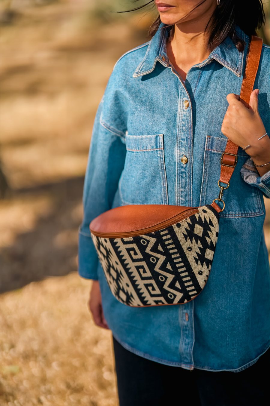 Belt Bag Xl Leather & Artisan Textile - Case of One