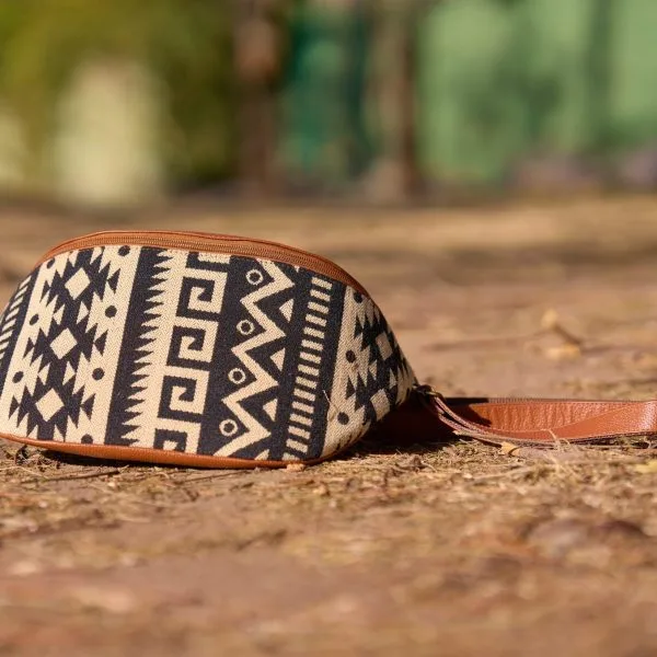 Belt Bag Xl Leather & Artisan Textile – Case of One – image 3