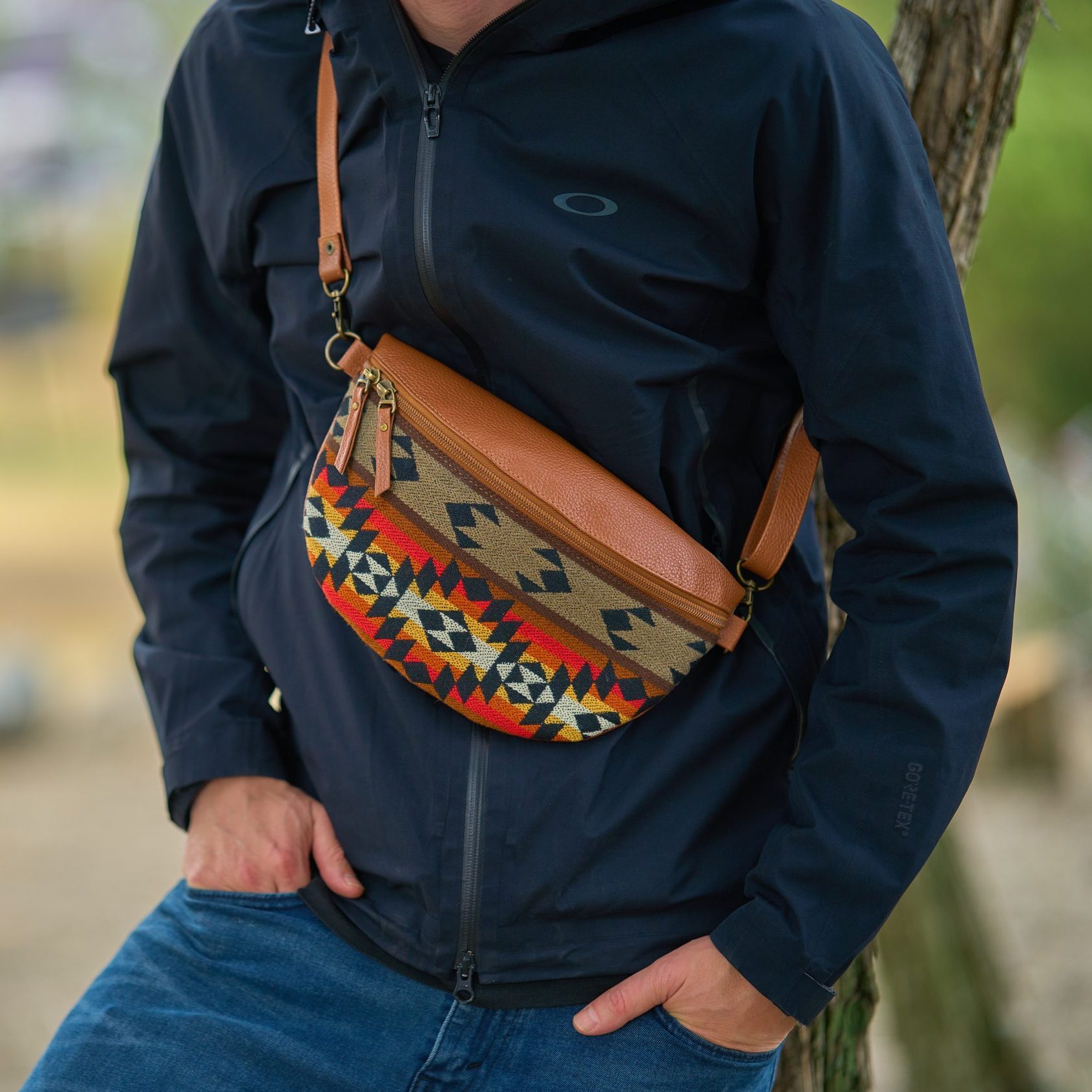 Alternative view of Belt Bag Leather & Artisan Textile - Case of One