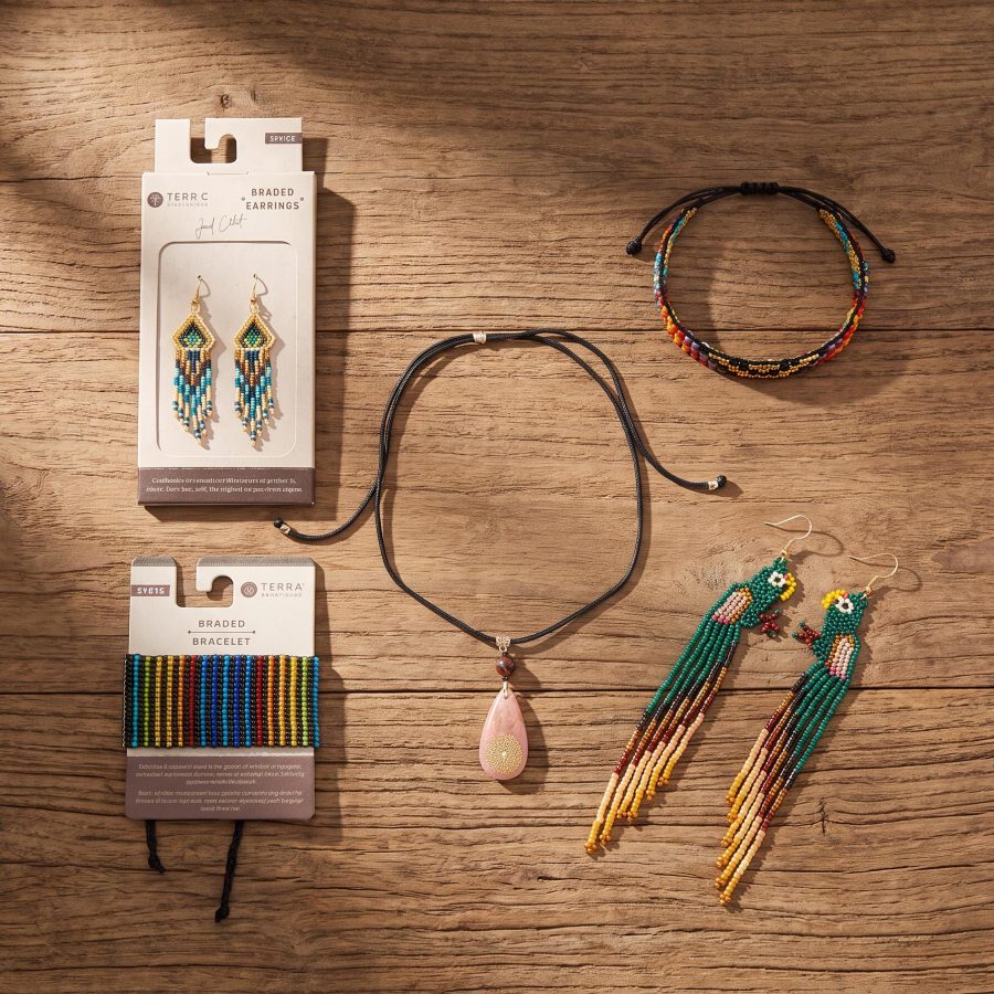 Mini - Beaded/Seed J. 2025 (WITH /Pendants) - WITH DISPLAY
