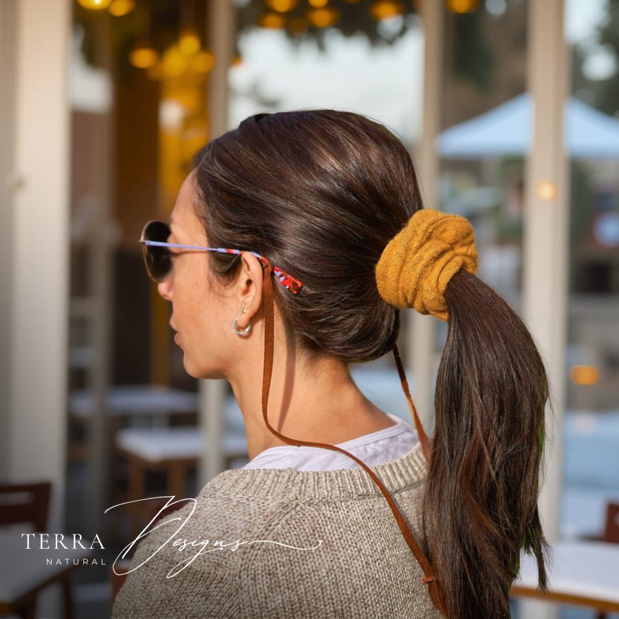 Alternative view of Loomwave Fall Scrunchies - Case of Four