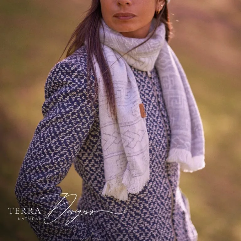 Woman wearing a handwoven scarf